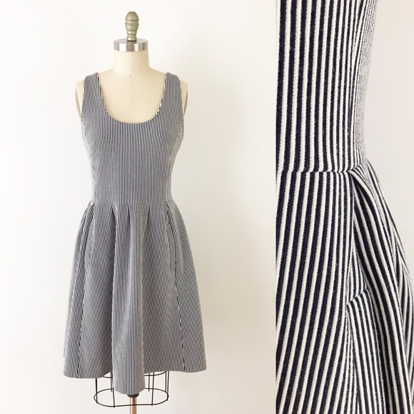 Banana Republic Dresses & Skirts - Banana Republic Ponte Striped Sleeveless Dress 8